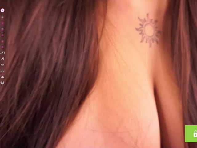 AnuricBriny live cam on BongaCams