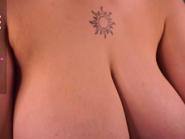 AnuricBriny live cam on BongaCams