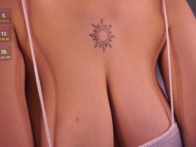 AnuricBriny live cam on BongaCams