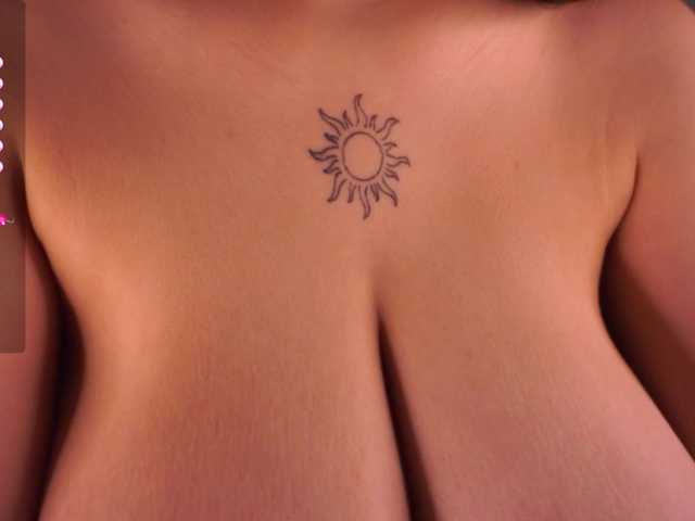 AnuricBriny live cam on BongaCams