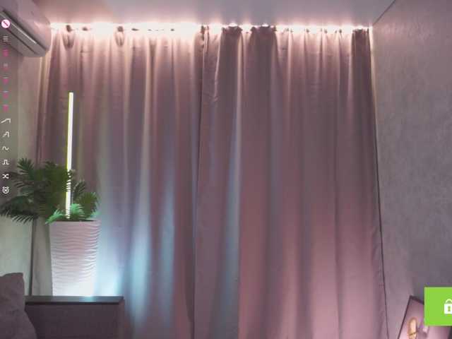AnuricBriny live cam on BongaCams