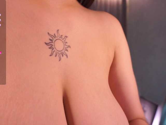 AnuricBriny live cam on BongaCams