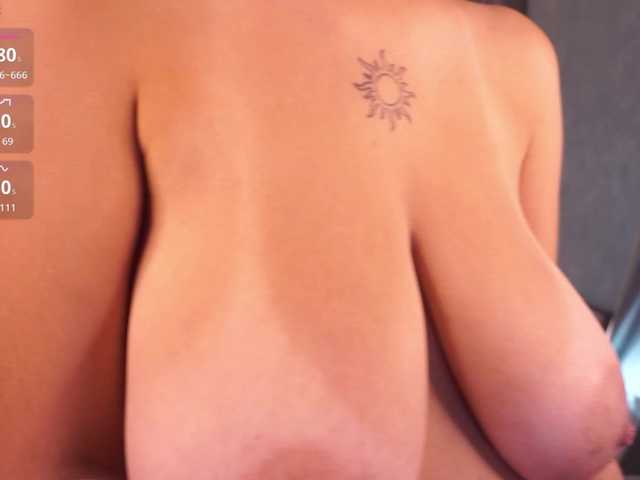AnuricBriny live cam on BongaCams