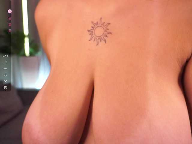AnuricBriny live cam on BongaCams