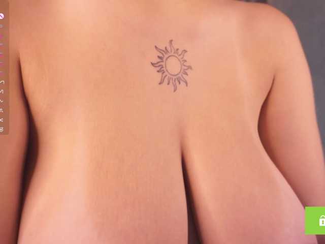 AnuricBriny, en vivo ahora en BongaCams