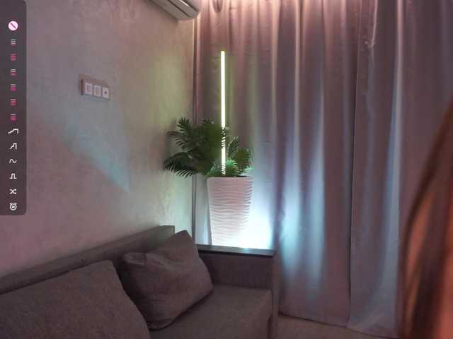 AnuricBriny live cam on BongaCams