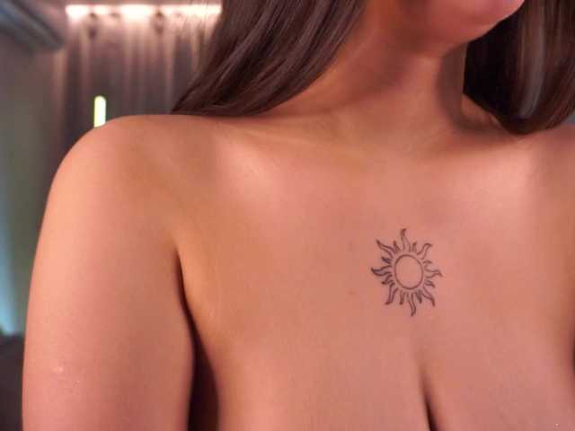 AnuricBriny live cam on BongaCams