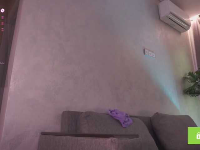 AnuricBriny, en vivo ahora en BongaCams