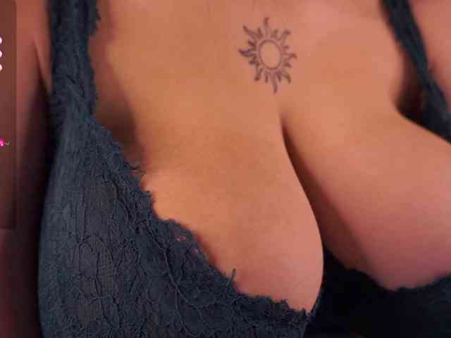 AnuricBriny Sex Cam Show