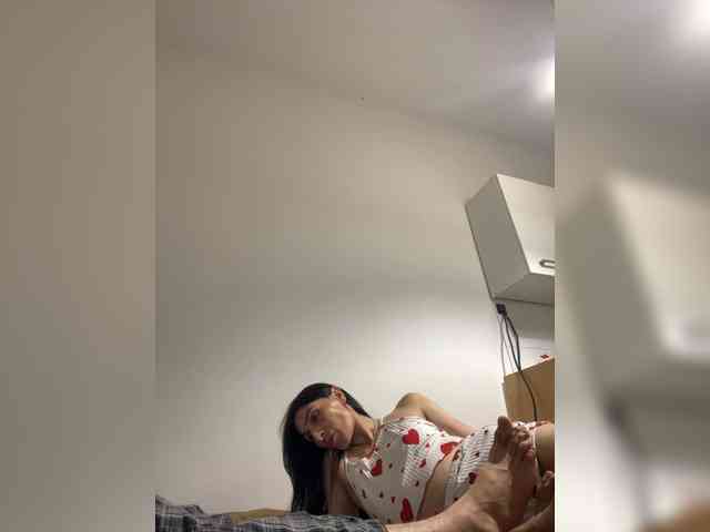 AmorFatiaa webcam