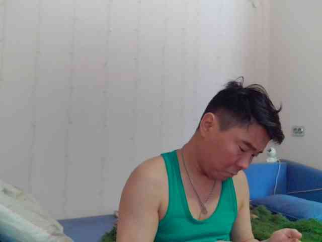 Mandarinka48's cam show statistics and live stream