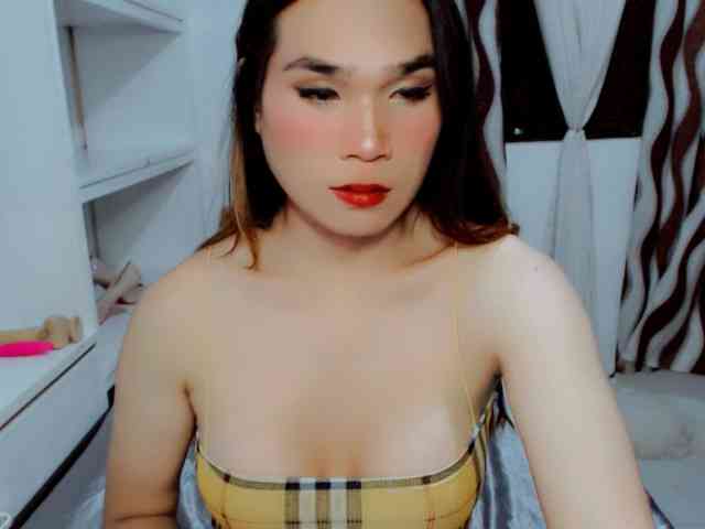 Sexypria Sex Cam Show