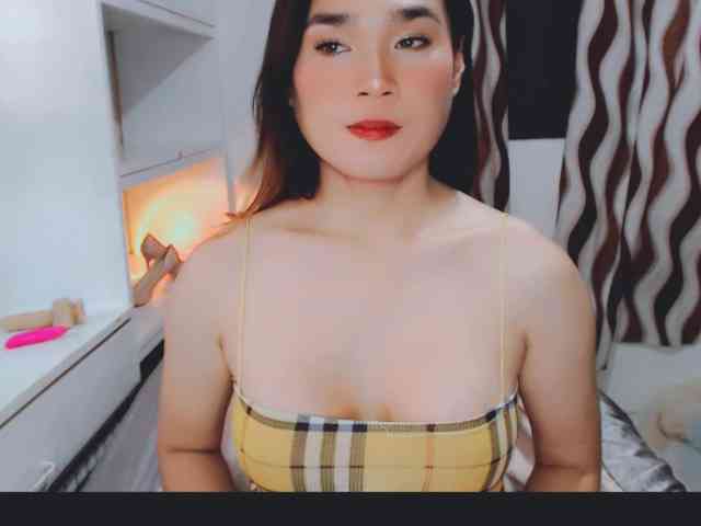 Sexypria Sex Cam Show