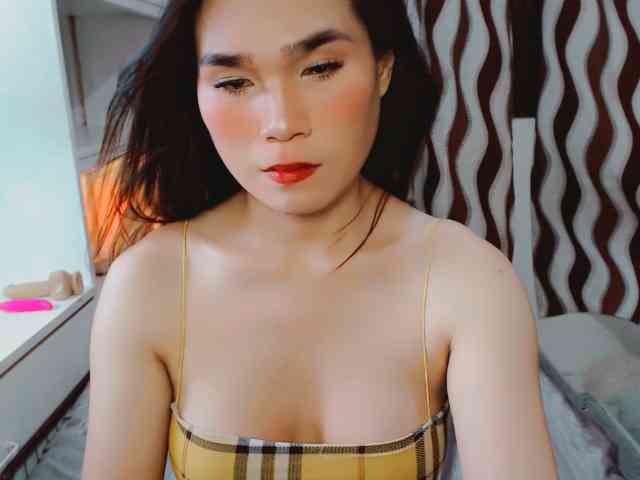 Sexypria Sex Cam Show