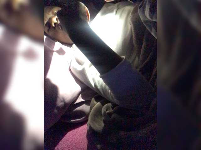 Thandieee live cam on BongaCams