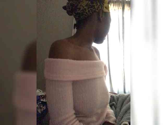 Thandieee webcam