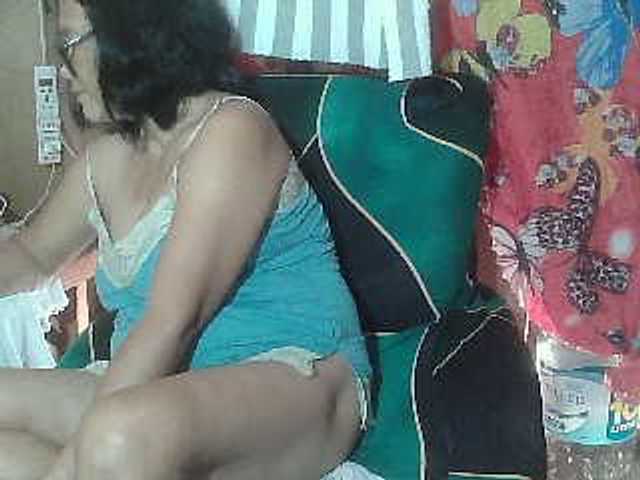 scarllettxxx live cam on BongaCams