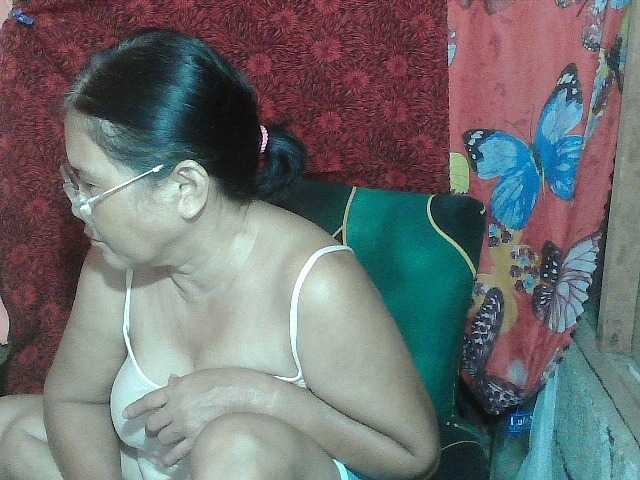 scarllettxxx live cam on BongaCams