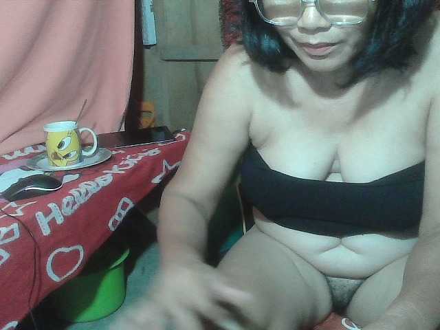 scarllettxxx live cam on BongaCams