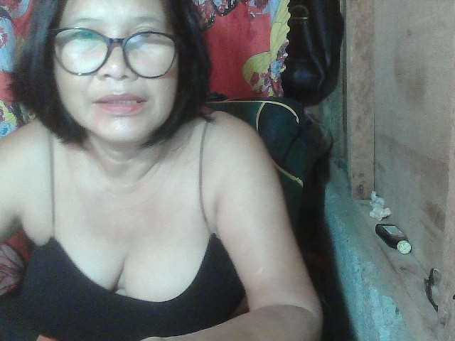 scarllettxxx live cam on BongaCams