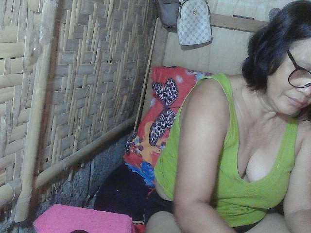 scarllettxxx live cam on BongaCams