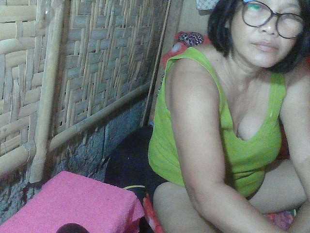 scarllettxxx live cam on BongaCams
