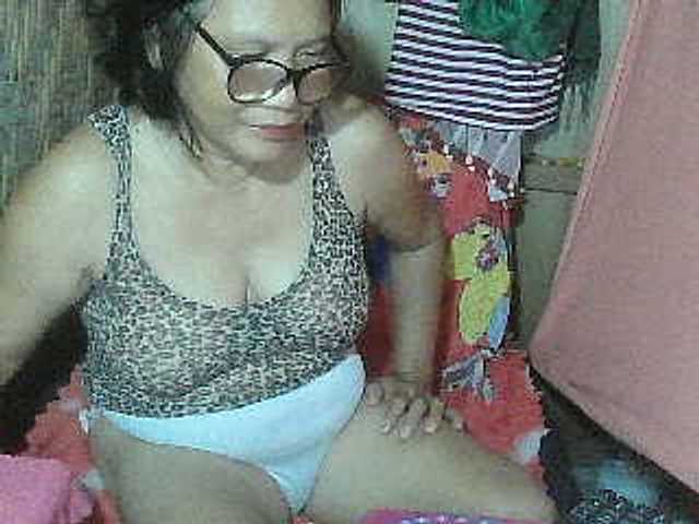 scarllettxxx live cam on BongaCams