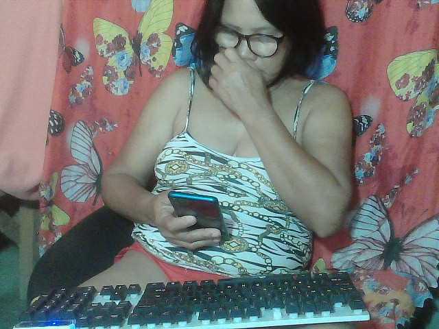 scarllettxxx live cam on BongaCams