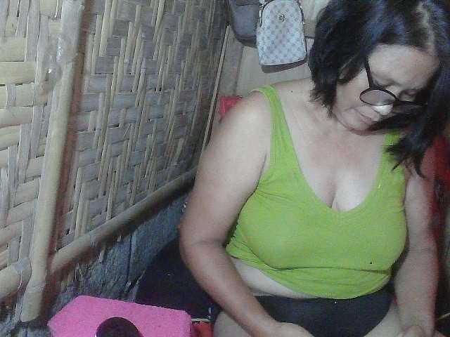 scarllettxxx live cam on BongaCams