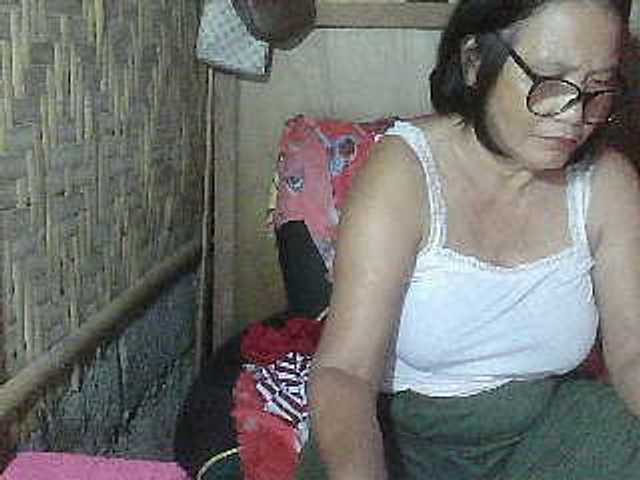 scarllettxxx live cam on BongaCams