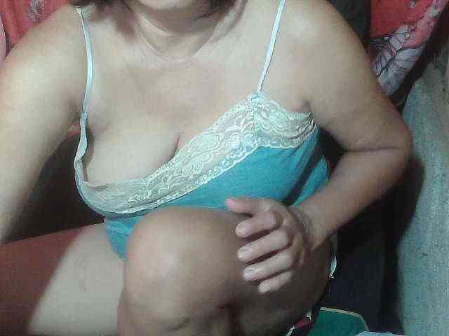 scarllettxxx webcam