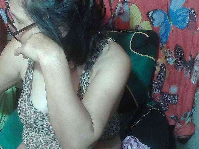 scarllettxxx webcam