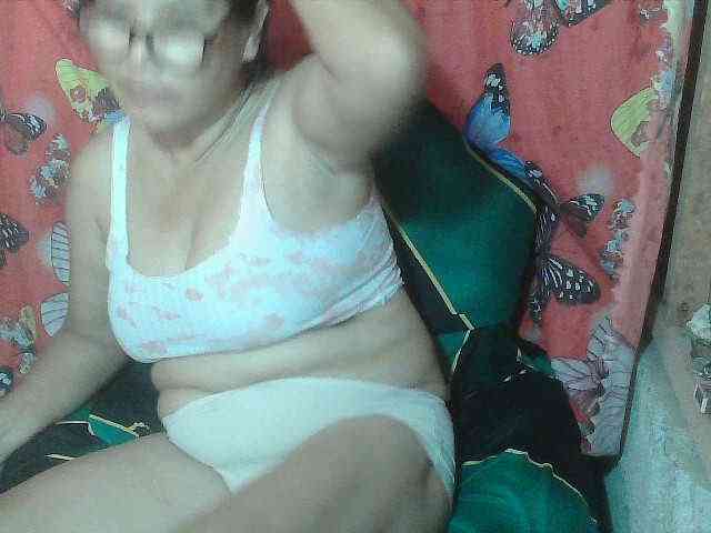 scarllettxxx webcam