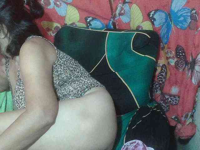 scarllettxxx webcam