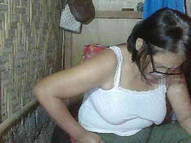 Model: scarllettxxx