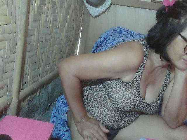 scarllettxxx webcam