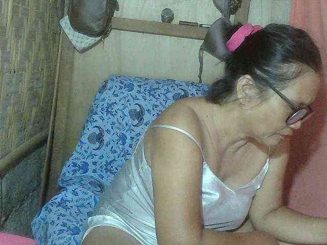 scarllettxxx webcam