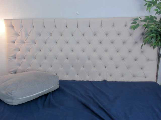 Victoria-Coleman live cam on BongaCams