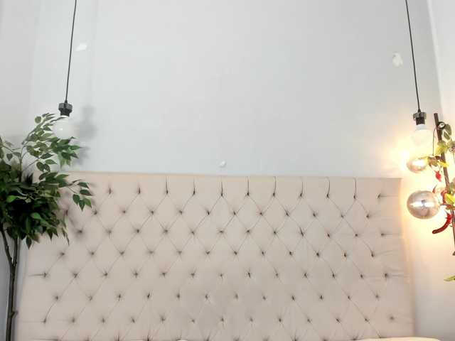 Victoria-Coleman live cam on BongaCams