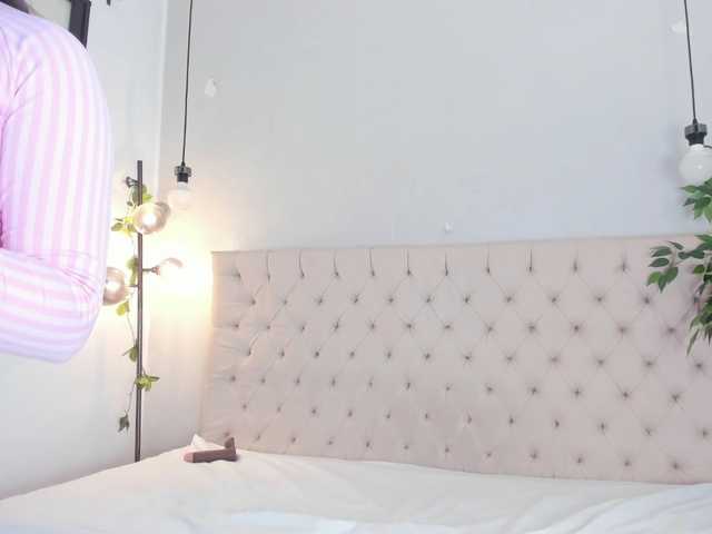 Victoria-Coleman live cam on BongaCams