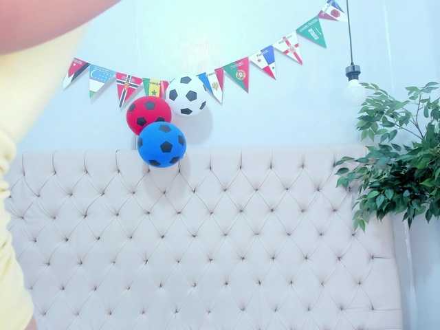 Victoria-Coleman live cam on BongaCams