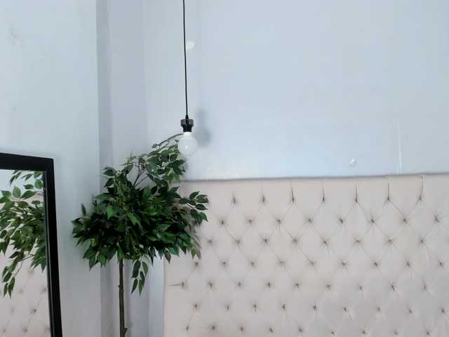 Victoria-Coleman live cam on BongaCams