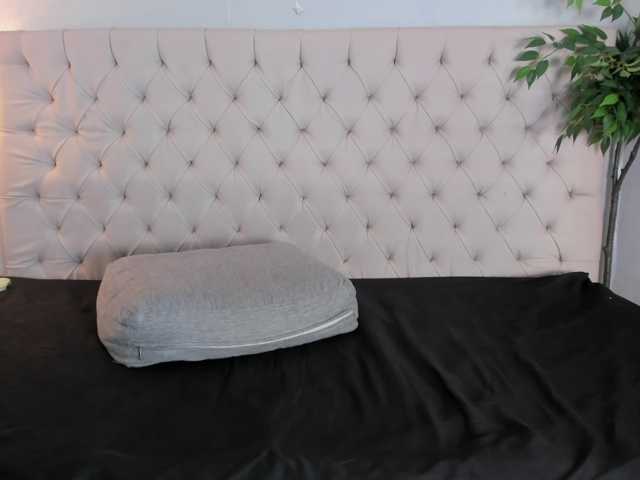 Victoria-Coleman live cam on BongaCams