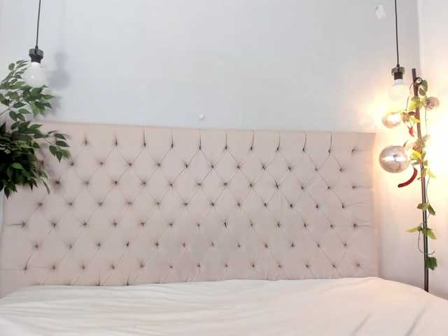 Victoria-Coleman live cam on BongaCams
