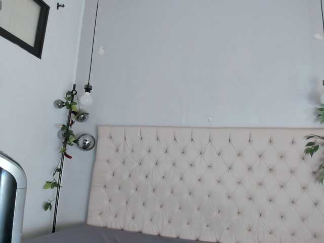 Victoria-Coleman live cam on BongaCams