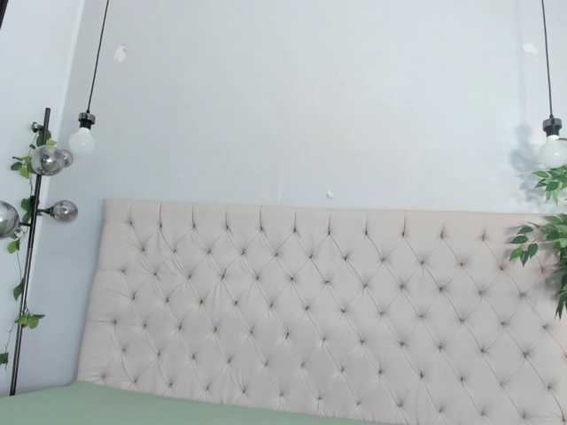 Victoria-Coleman live cam on BongaCams