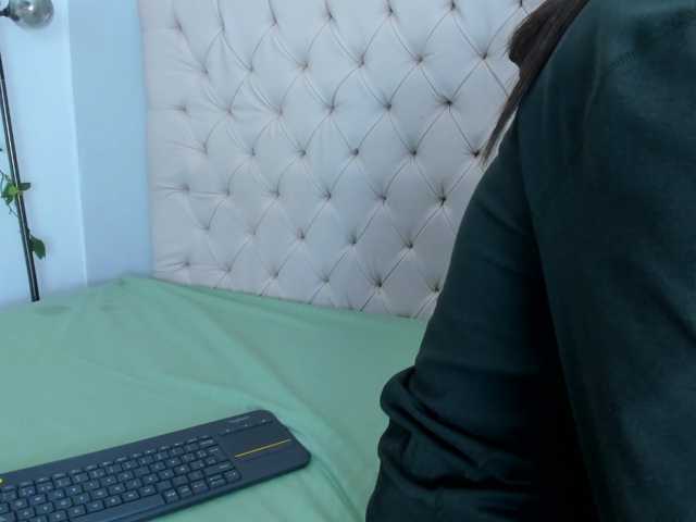 Victoria-Coleman live cam on BongaCams