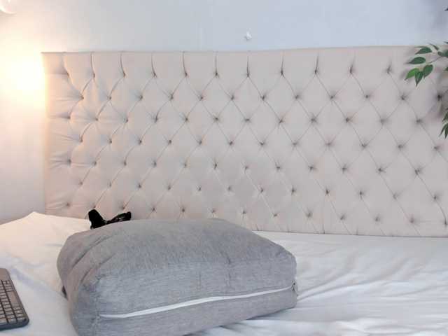 Victoria-Coleman live cam on BongaCams