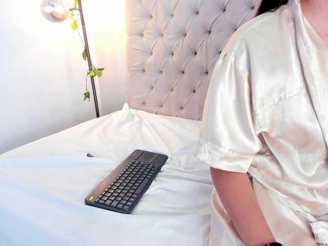 Victoria-Coleman live cam on BongaCams