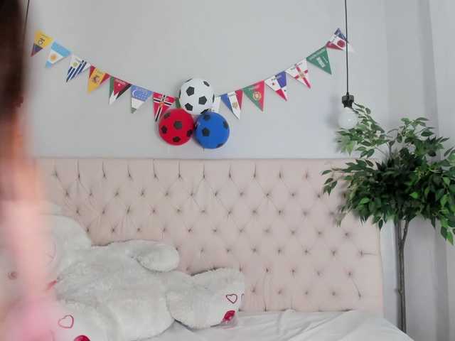 Victoria-Coleman live cam on BongaCams